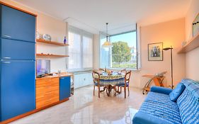 La Casa Di Valeria Close To The Sea - Happy Rentals
